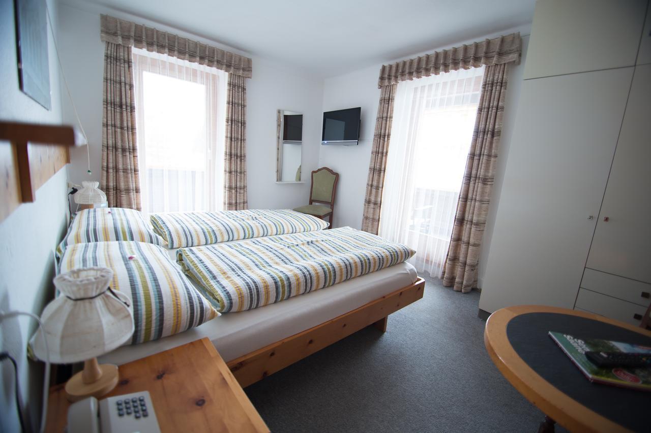 Hotel Hold Ag Ароза Экстерьер фото