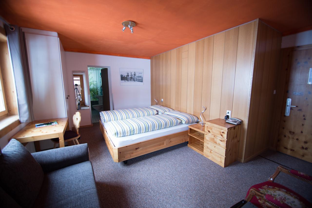 Hotel Hold Ag Ароза Экстерьер фото